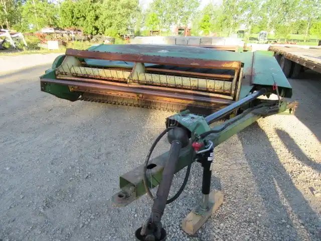 John Deere 1209 Faucheuse-conditionneuse