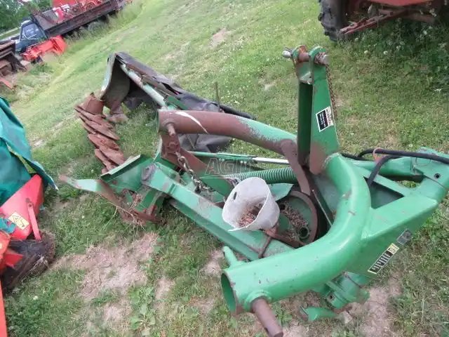 John Deere 260 Faucheuse à disques