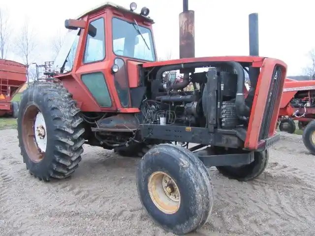 1981 Allis Chalmers 7020 Tracteur