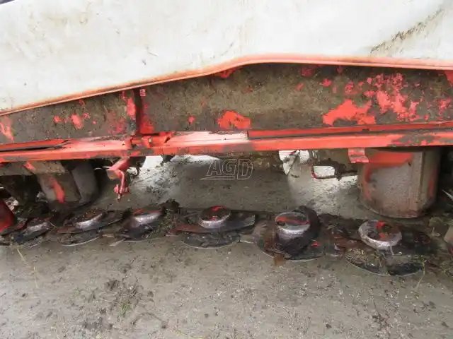 Kuhn GMD 802 F Faucheuse-conditionneuse à disques