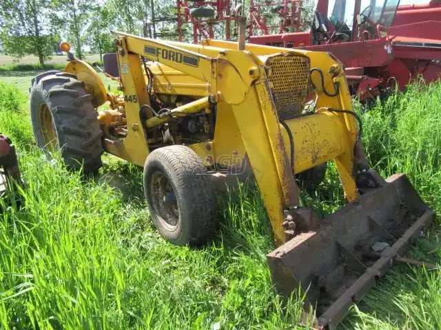 1979 Ford 445 Tracteur