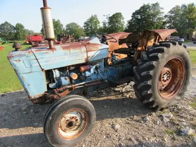 Ford 3600 Tracteur