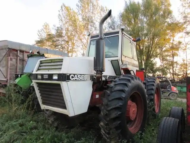 Case 4490 Tracteur