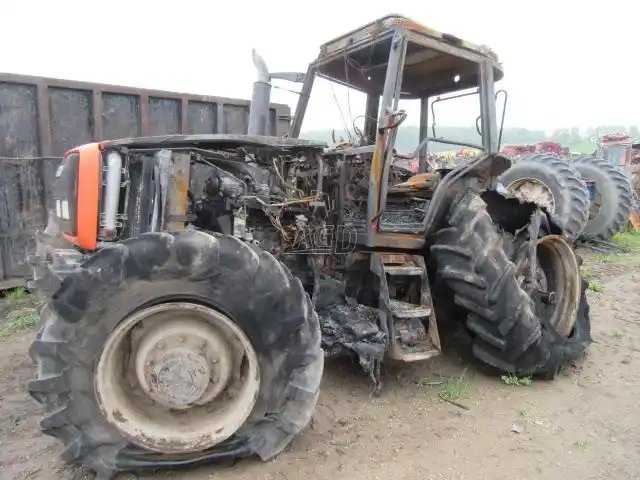 Agco RT120 Tracteur