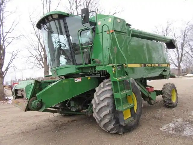 John Deere 9500 Batteuse