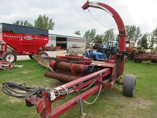 Case IH 881 Fourragère