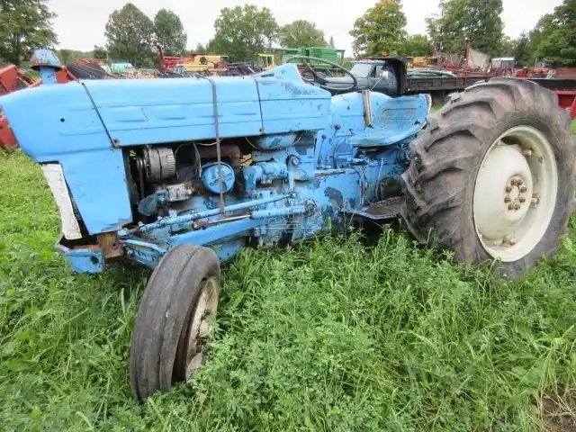 Ford 3000 Tracteur