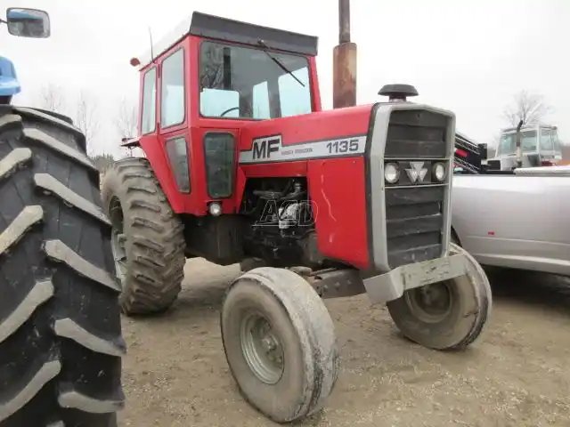 1977 Massey Ferguson 1135 Tracteur
