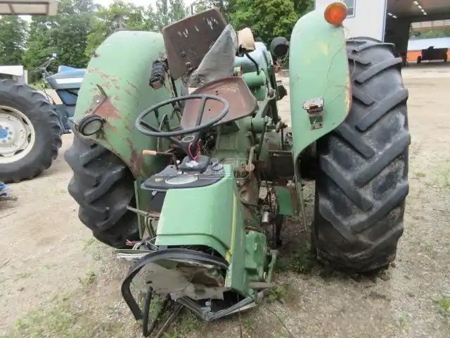 1981 John Deere 3140 Tracteur