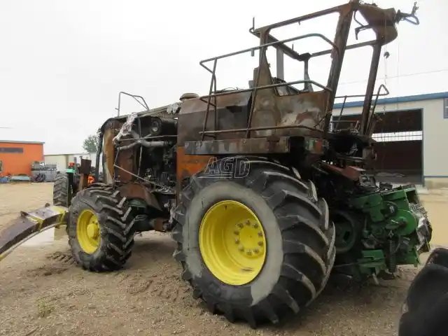 2010 John Deere 7350 Fourragère