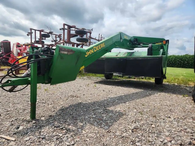2004 John Deere 730 Faucheuse-conditionneuse à disques