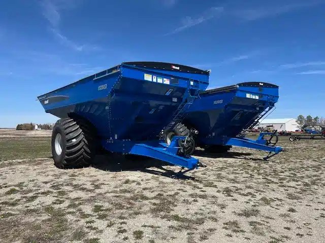 2024 Brandt 1520XT Chariot à Grain