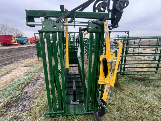 2024 Arrowquip 33 Series Cage de contention