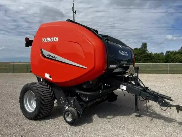 2016 Kubota BV4580NT Presse à Balle Ronde