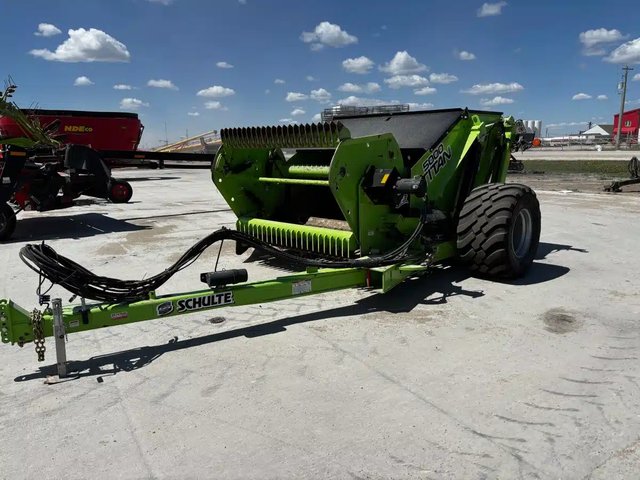 2023 Schulte TITAN 5000 ramasseuse de pierres