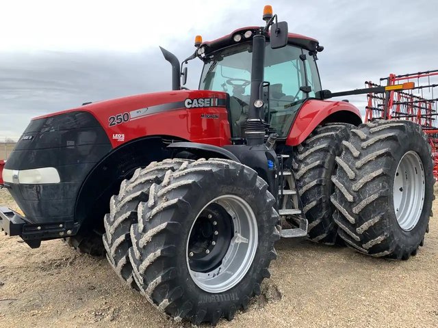 2018 Case IH MAGNUM 250 Tracteur