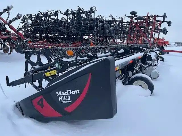 2018 MacDon FD140