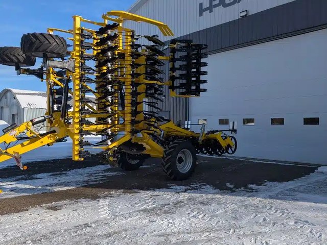 2025 Bednar Atlas ao 6000 profi Déchaumeuse