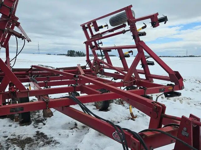 Case IH 4800 Cultivateur