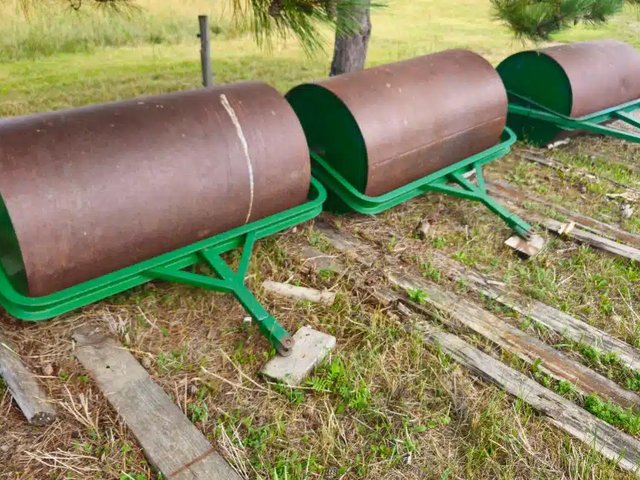 Desjardins 12FT Rouleau à Terre