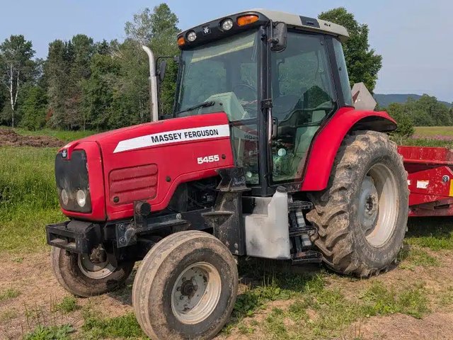 2004 Massey Ferguson 5455 Tracteur