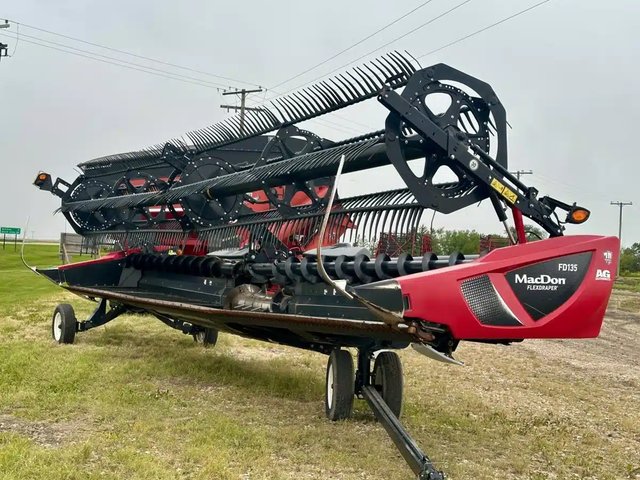 2019 MacDon FD135 Header - Flex