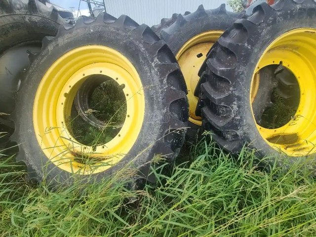 BKT Agri Max Pneus et roues