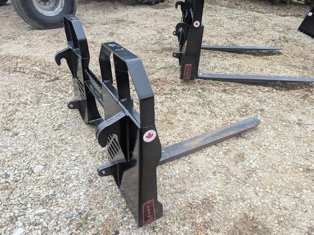 2025 Mapleside MFG 20EQAPF-42 Fourche à palette