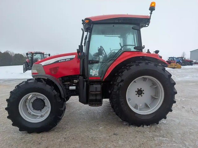 2012 McCormick X60.20 Tracteur