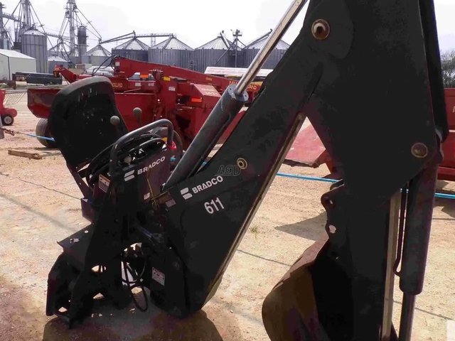 Bradco 611 Accessoires pour rétrocaveuse
