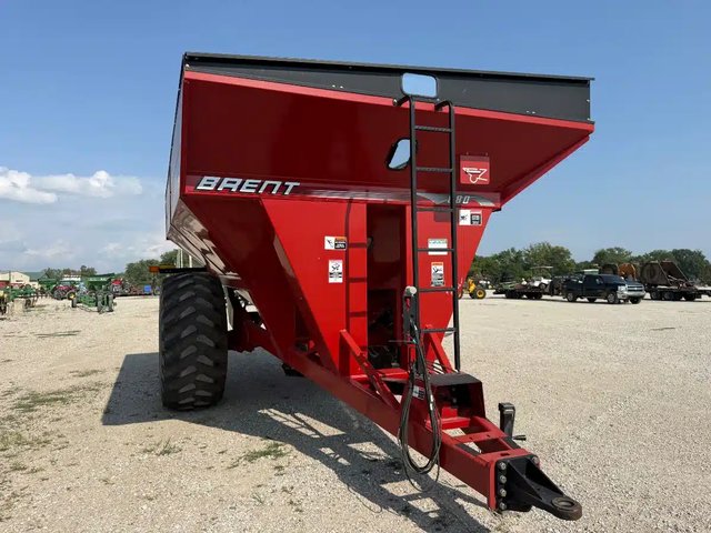 2009 Brent 880 Chariot à Grain