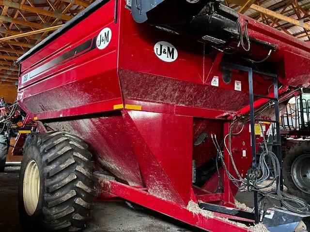 J&M 750 Chariot à Grain