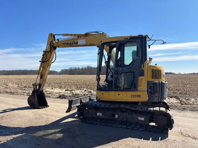 2010 Komatsu PC78US Excavatrice