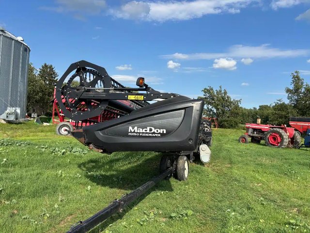 2016 MacDon FD75