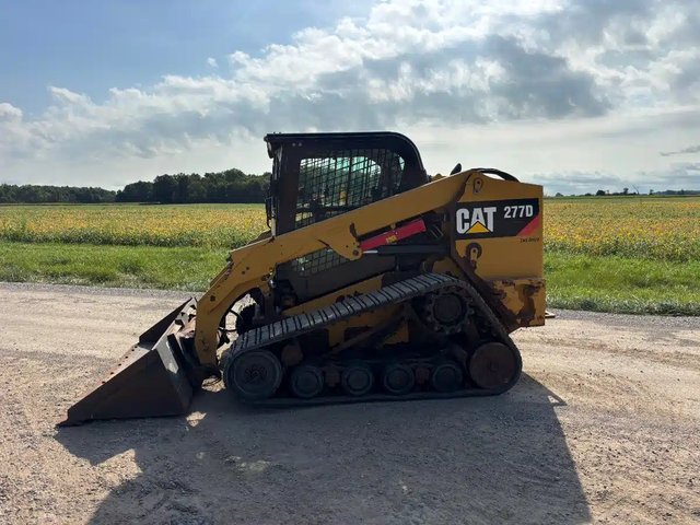 2014 Caterpillar 277D chargeuse à direction à glissement
