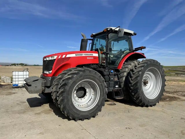 2013 Massey Ferguson 8660 Tracteur