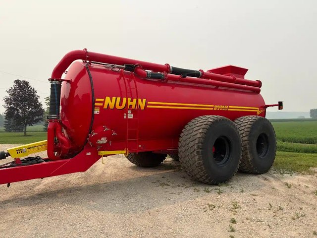 Nuhn MAGNUM 8000 Épandeur à fumier liquide