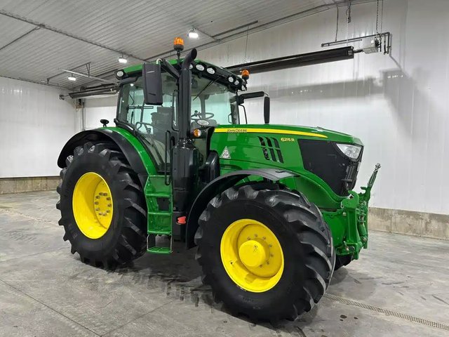2018 John Deere 6215R Tracteur