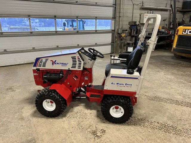 2020 Ventrac 4500P Tracteur