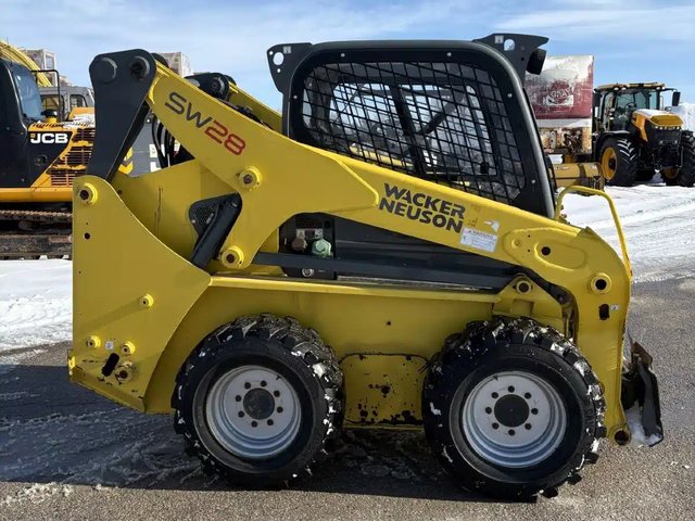 2019 Wacker Neuson SW28 chargeuse à direction à glissement