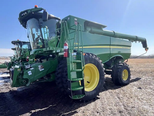 2019 John Deere S780 Batteuse