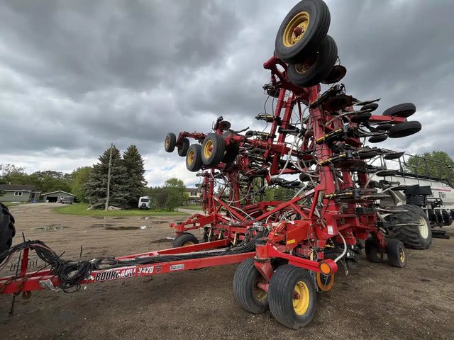 2013 Bourgault 3320-50 Semoir à air