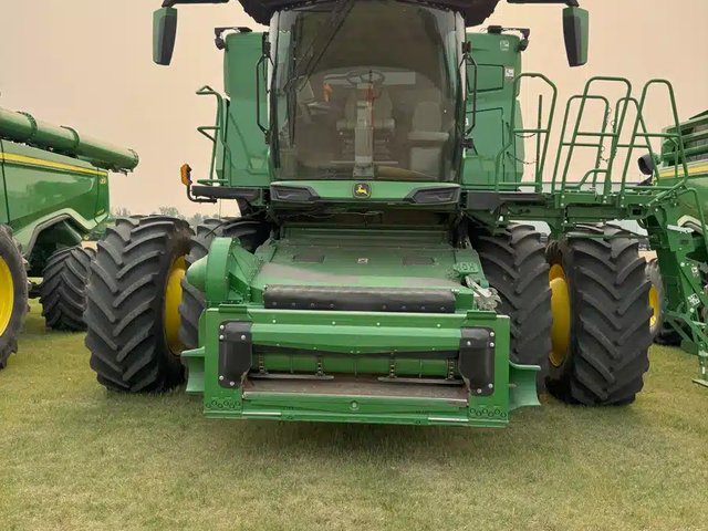 2023 John Deere X9 1100 Batteuse