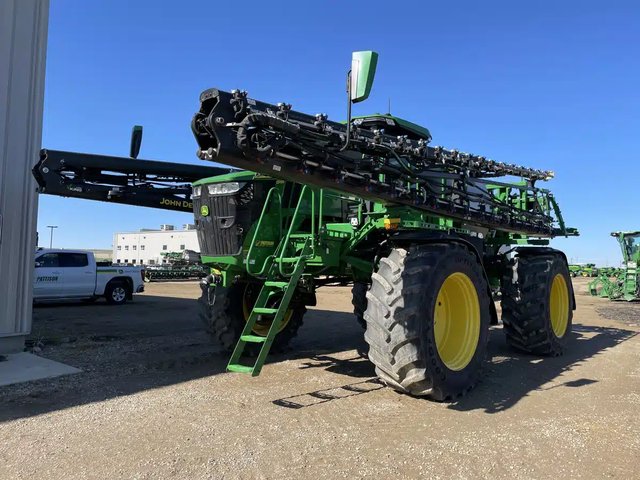 2023 John Deere 616R Arroseur - Automoteur