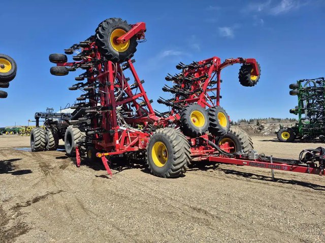 2021 Bourgault 3335 Semoir à air