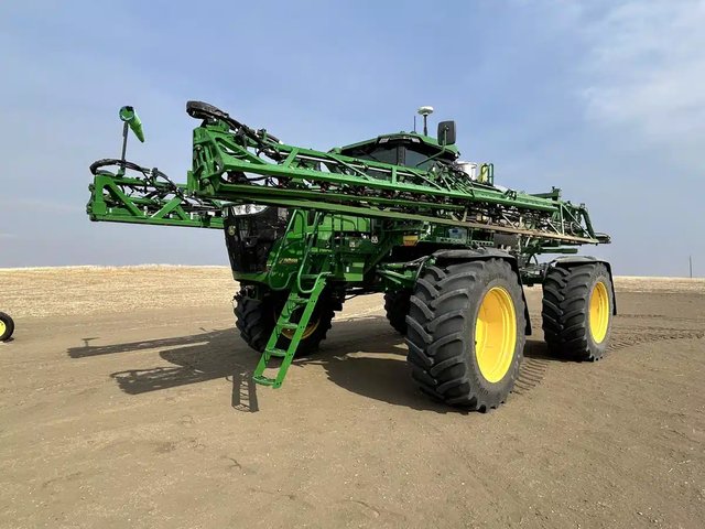 2025 John Deere 616R Arroseur - Automoteur