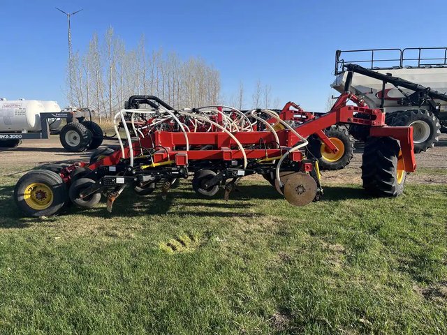 2015 Bourgault 3320-76 Semoir à air