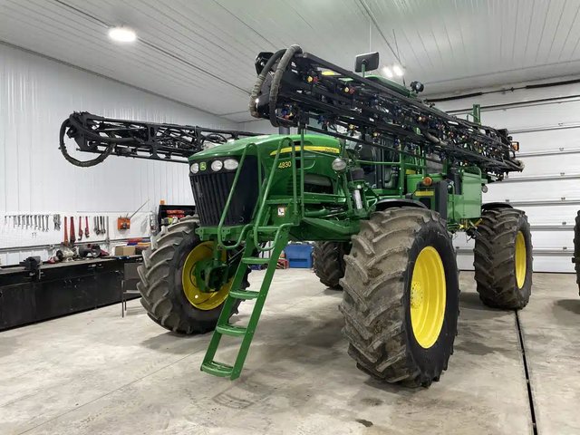 2013 John Deere 4830 Arroseur - Automoteur