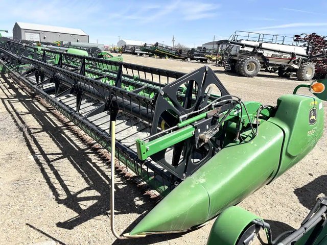 2013 John Deere 640FD Nez - Toile/Tapis