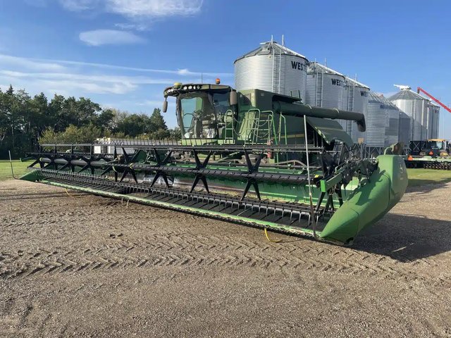 2010 John Deere 640FD Nez - Toile/Tapis